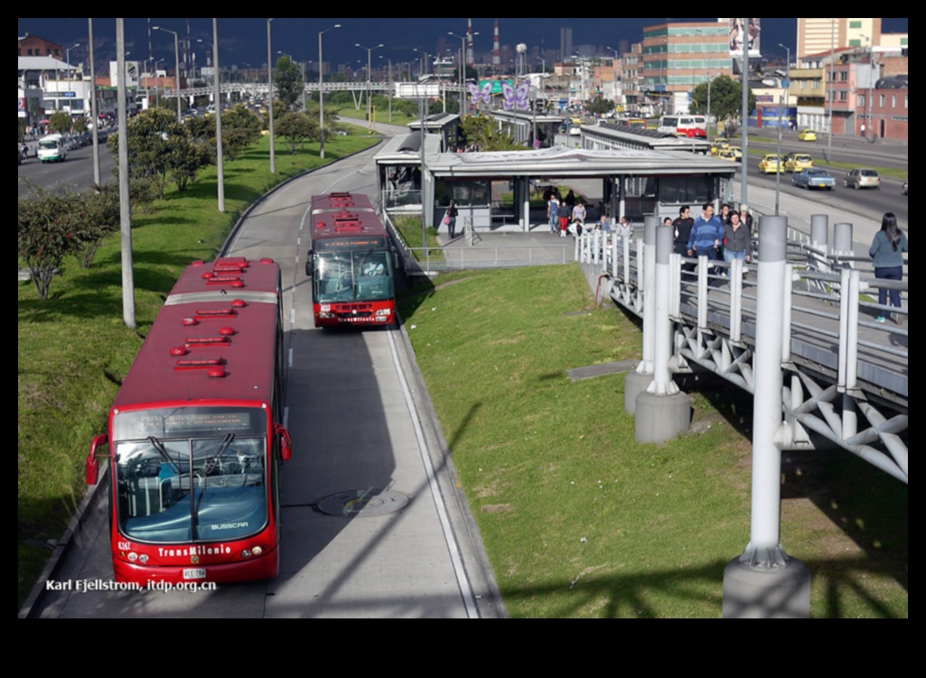 Pionierii transportului public: vizionari care modelează peisajul mobilității urbane