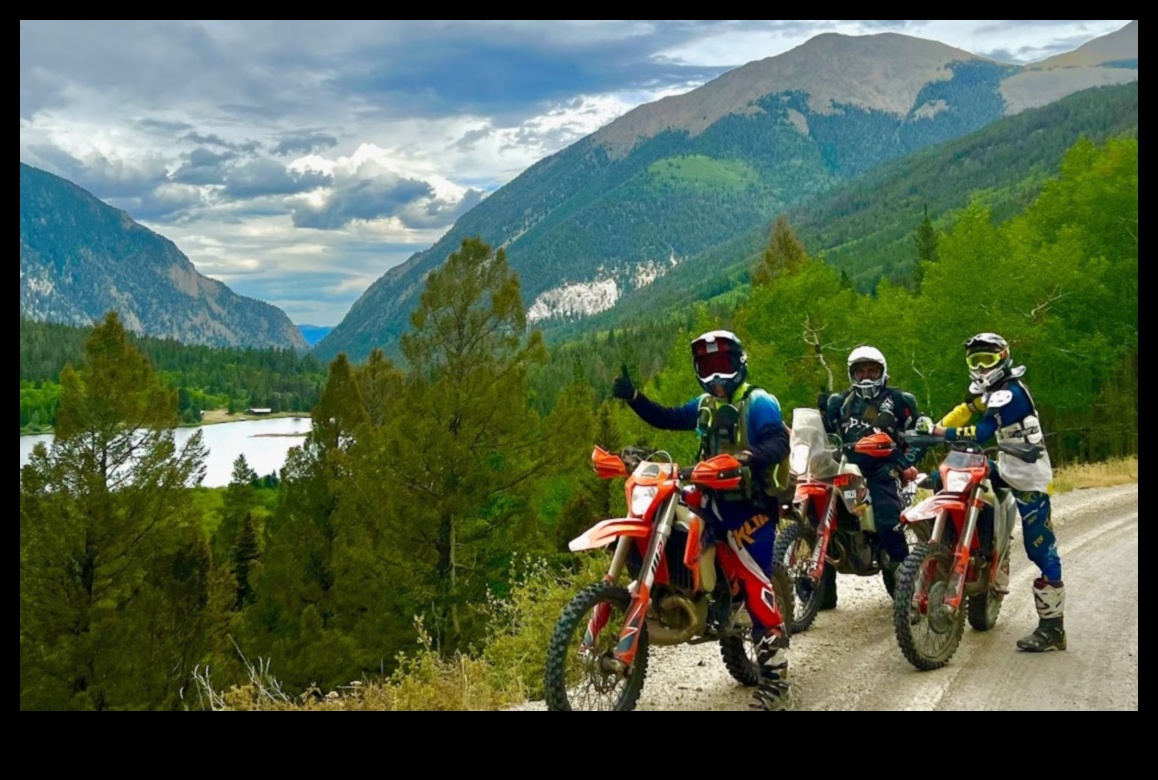 Aventura așteaptă: fiorul off-road-ului pe motocicletele cu sport dublu